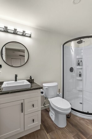 Bathroom - Duckworth Suite2B Kitchen, W/D & WiFi DT (St. John's)