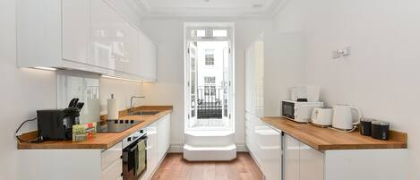 Fridge, microwave, oven, dishwasher