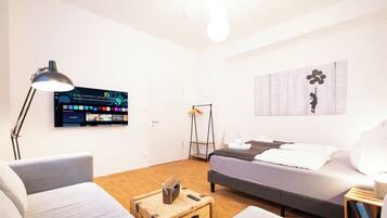 1 bedroom, iron/ironing board, WiFi, bed sheets