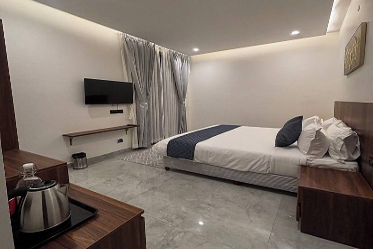 Double Room | Desk, free WiFi