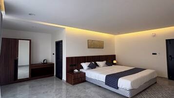 Habitación familiar | Ropa de cama de alta calidad, escritorio, wifi gratis y ropa de cama