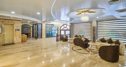 Treebo Premium Royal Gold Palace