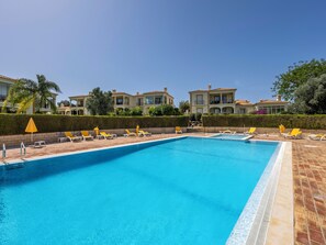 Pool - Casa Alandra - Balcony Apartment on Golf Resort (Carvoeiro)