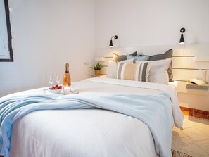 Silitysrauta/-lauta, internet, vuodevaatteet