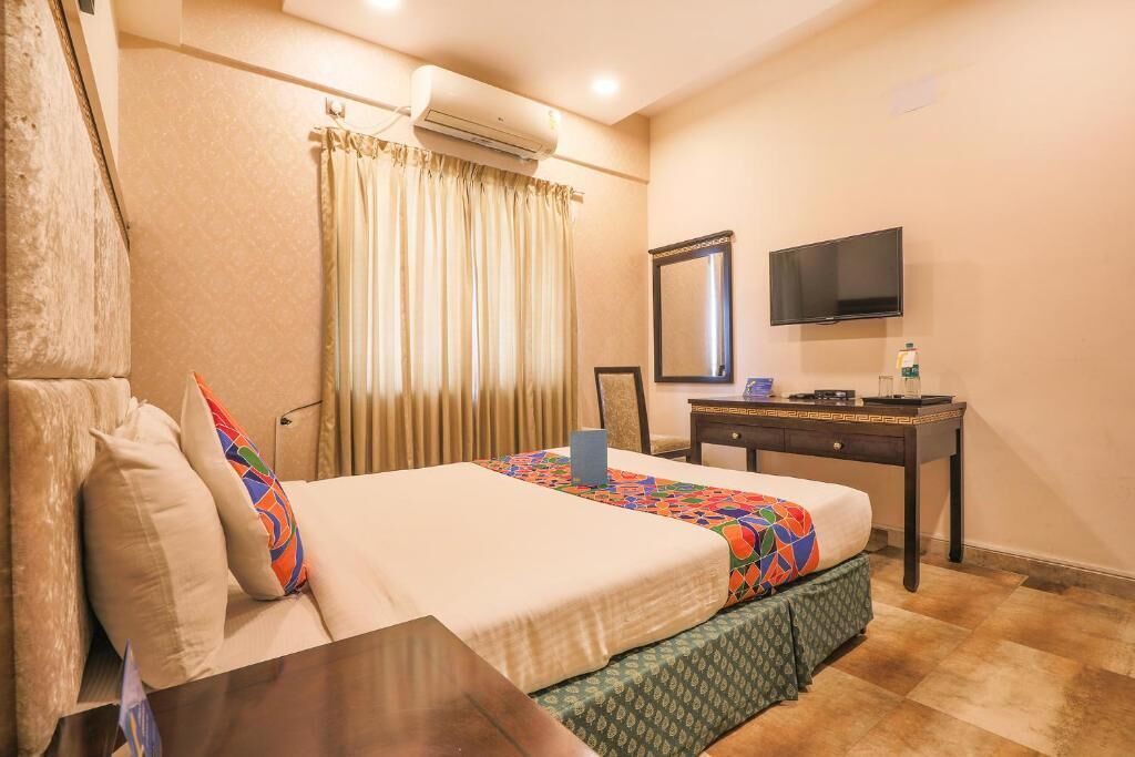 Deluxe Double Room | Desk, laptop workspace, free WiFi