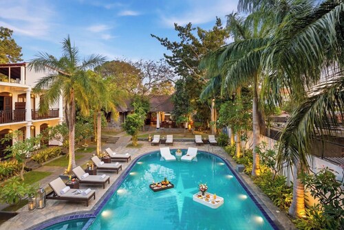 Peacock Beach Resort & Spa