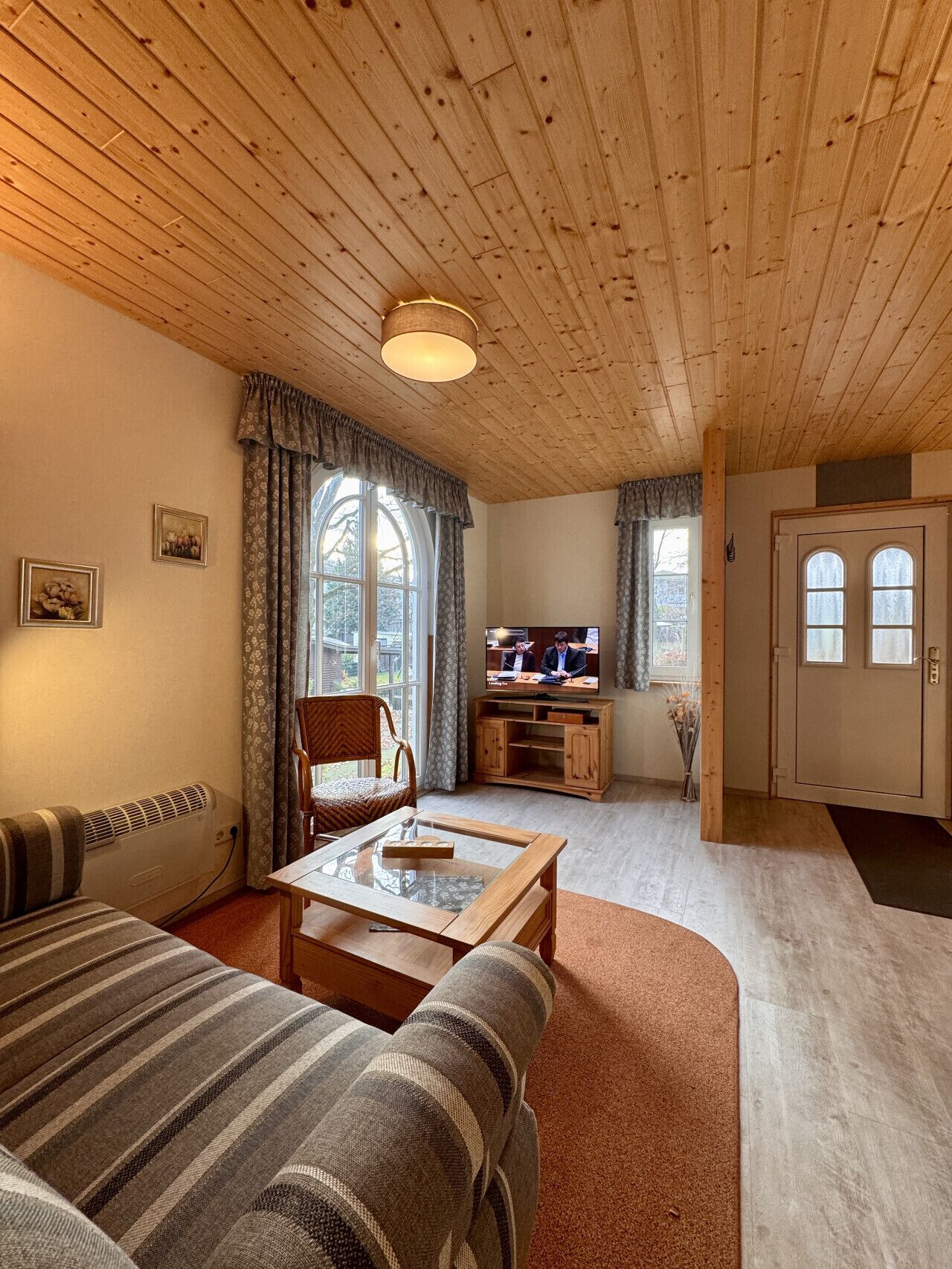 Fernseher