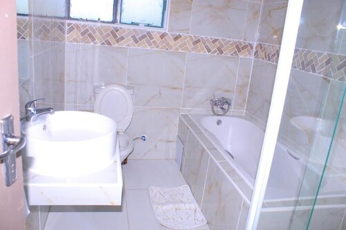 Paradise Reho Guesthouse