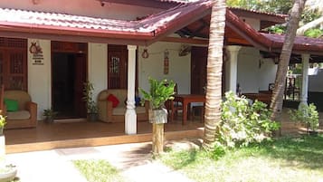 Deluxe Double Room, Patio, Lake View | Terrace/patio