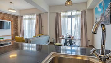 Deluxe Apartment | Interior