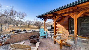 House (3 Bedrooms) | Front of property