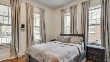 House (2 Bedrooms) | Bahagian dalam