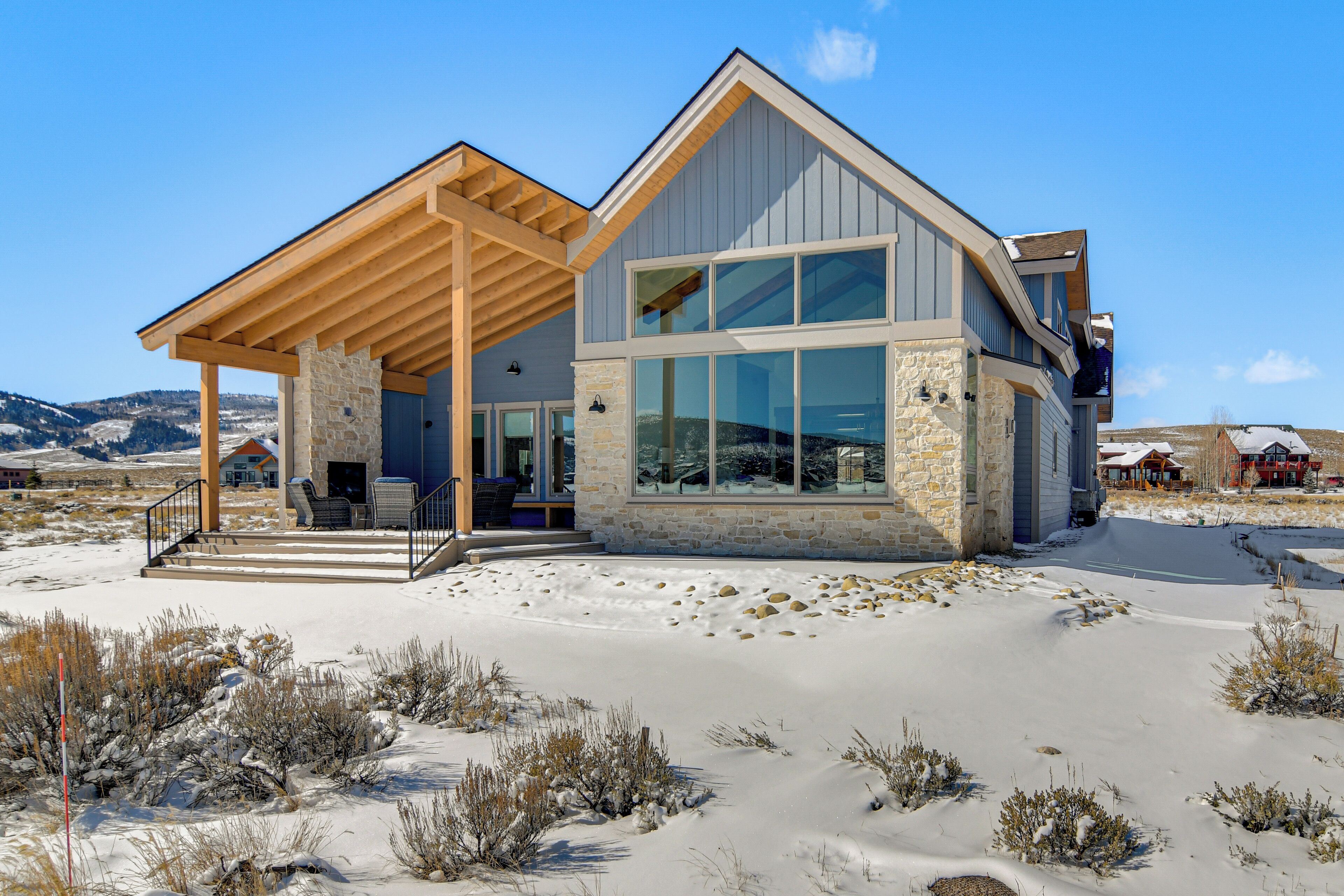 House (5 Bedrooms) | Interior