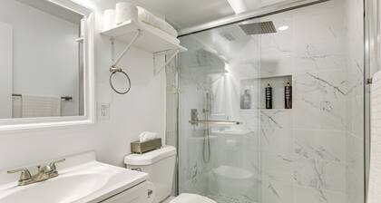 4 Mi to Lake Bernard Frank! Bright Unit w/ Patio
