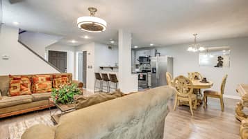 Apartment (3 Bedrooms) | Interior