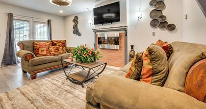 Private Patio w/ Seating! Pet-friendly Decatur Gem
