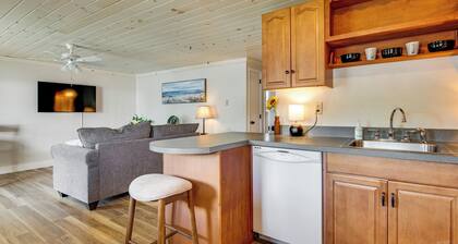 Walk to Wells Beach! Family-friendly Gem w/ Patio