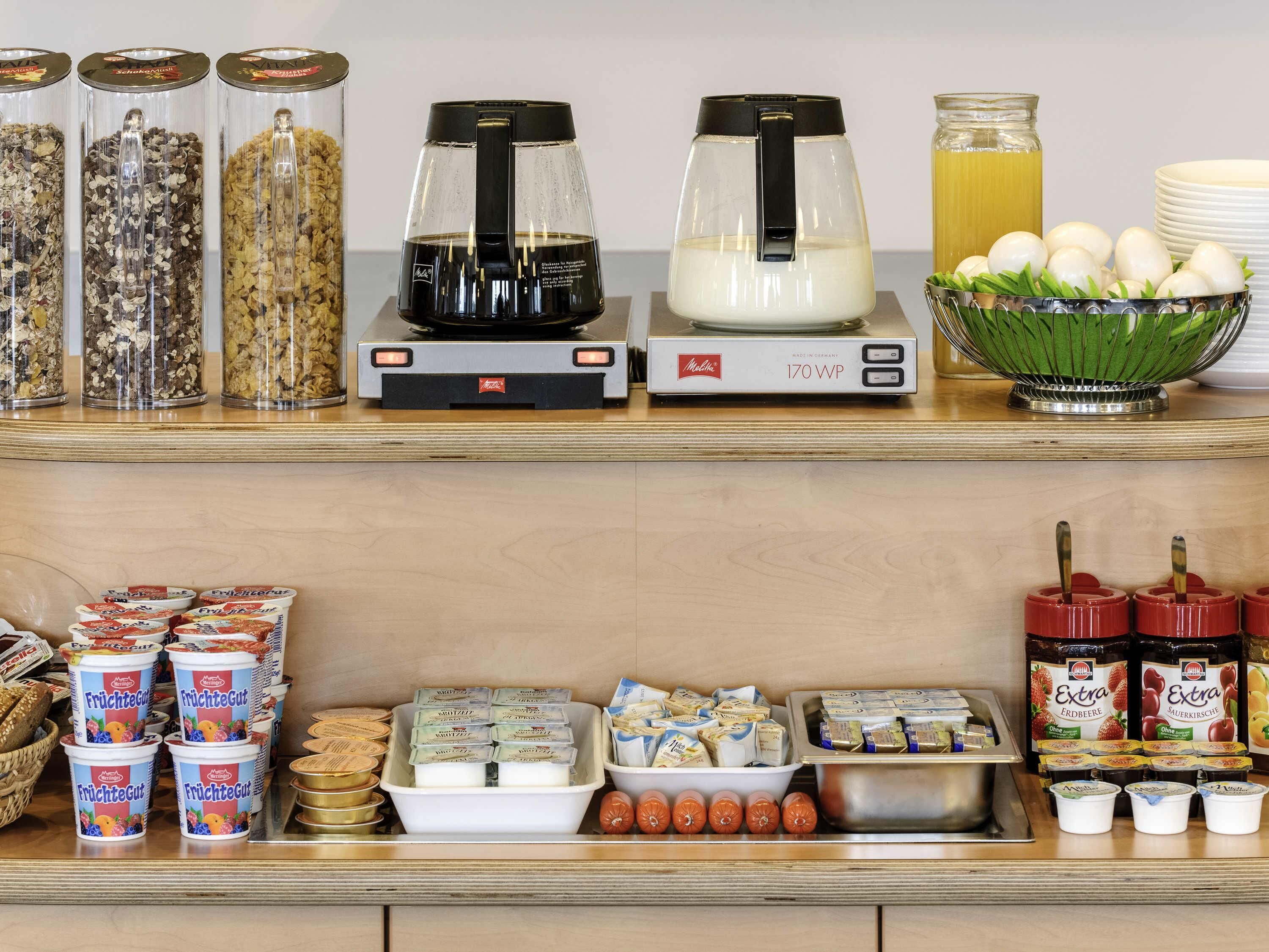 Tägliches kontinentales Frühstück gegen Gebühr