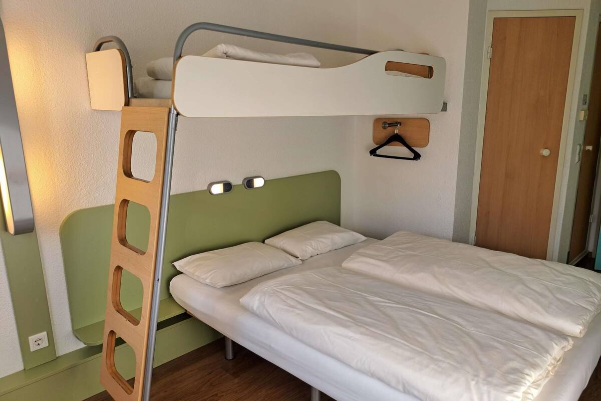 Standard Room, Multiple Beds