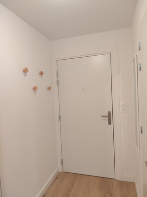 Interior - Vrbo Property (Barneville-Carteret)
