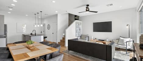 Comfort Townhome | Living area