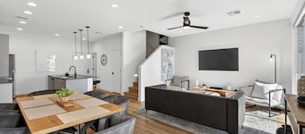 Copper Sky Townhome - Pool & Gym