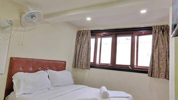 Deluxe Double Room | Free WiFi