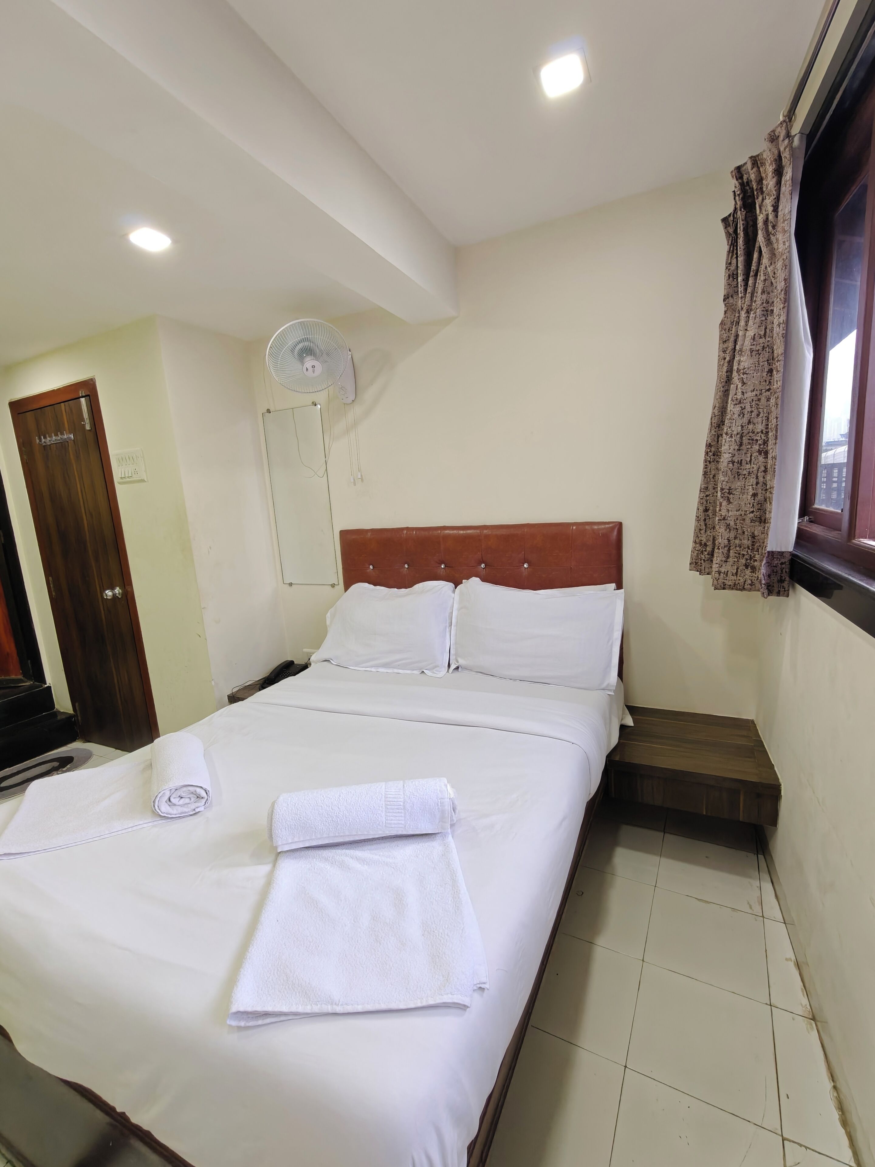 Deluxe Double Room | Free WiFi