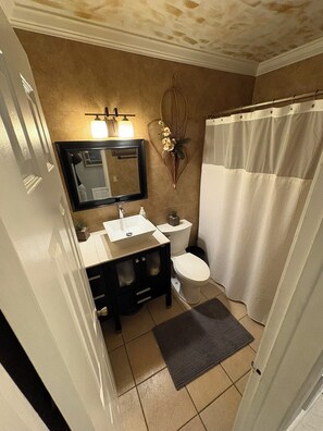 Towels, soap, toilet paper - Lakefront home located 10 minutes from the Hardrock Stadium for the World Cup (Miami)