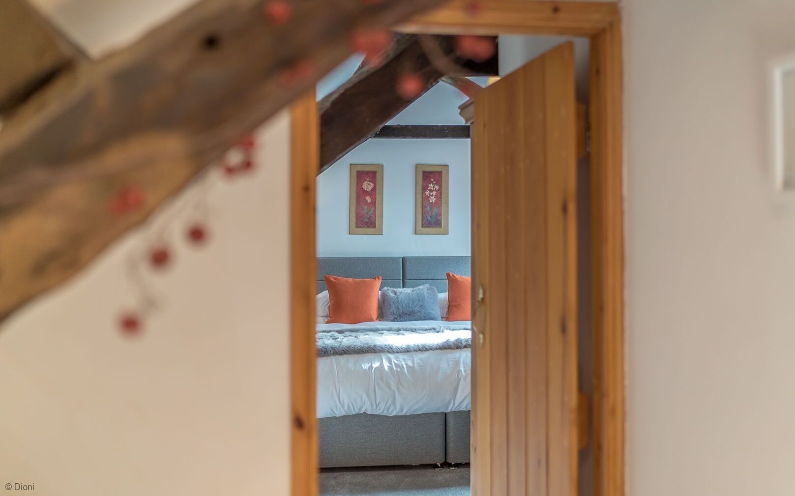 Bügeleisen/Bügelbrett, Reisekinderbett, WLAN, Bettwäsche