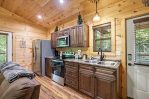 Cabin, 1 Bedroom | Private kitchen | Coffee/tea maker, fridge, oven, toaster - Bearly Behaving 1 Bedroom Cabin (Sevierville)