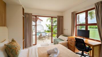 In-room safe, iron/ironing board, free WiFi, bed sheets
