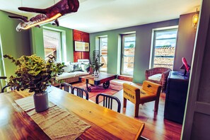 Dining - Vrbo Property (Blacé)