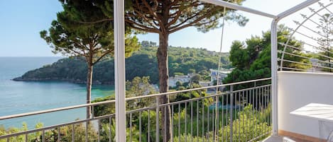 2 Bedroom Apartment, First Floor | Vue de la chambre