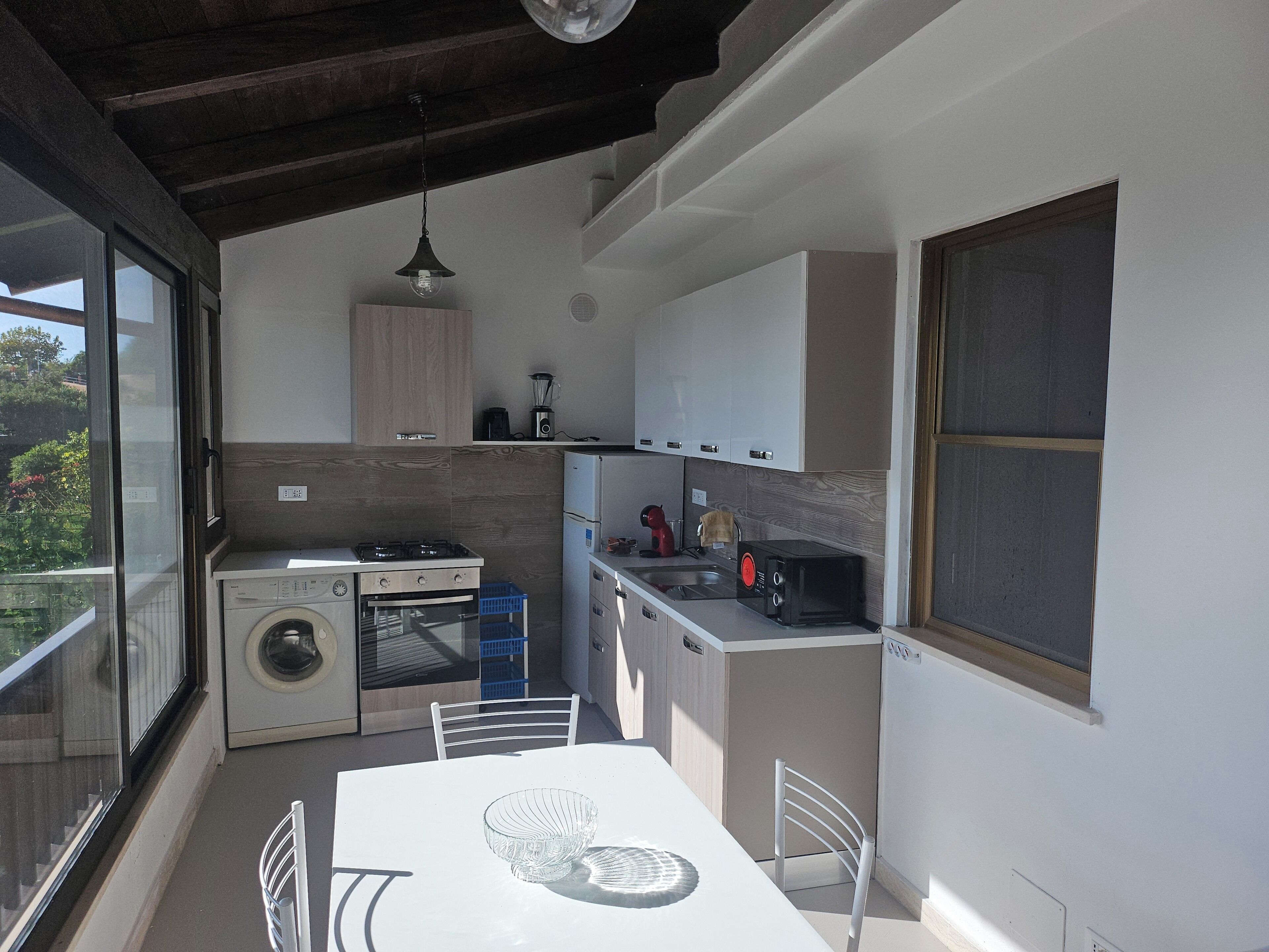 1 Bedroom Apartment | Yksityinen keittiö | Ruokailupöytä