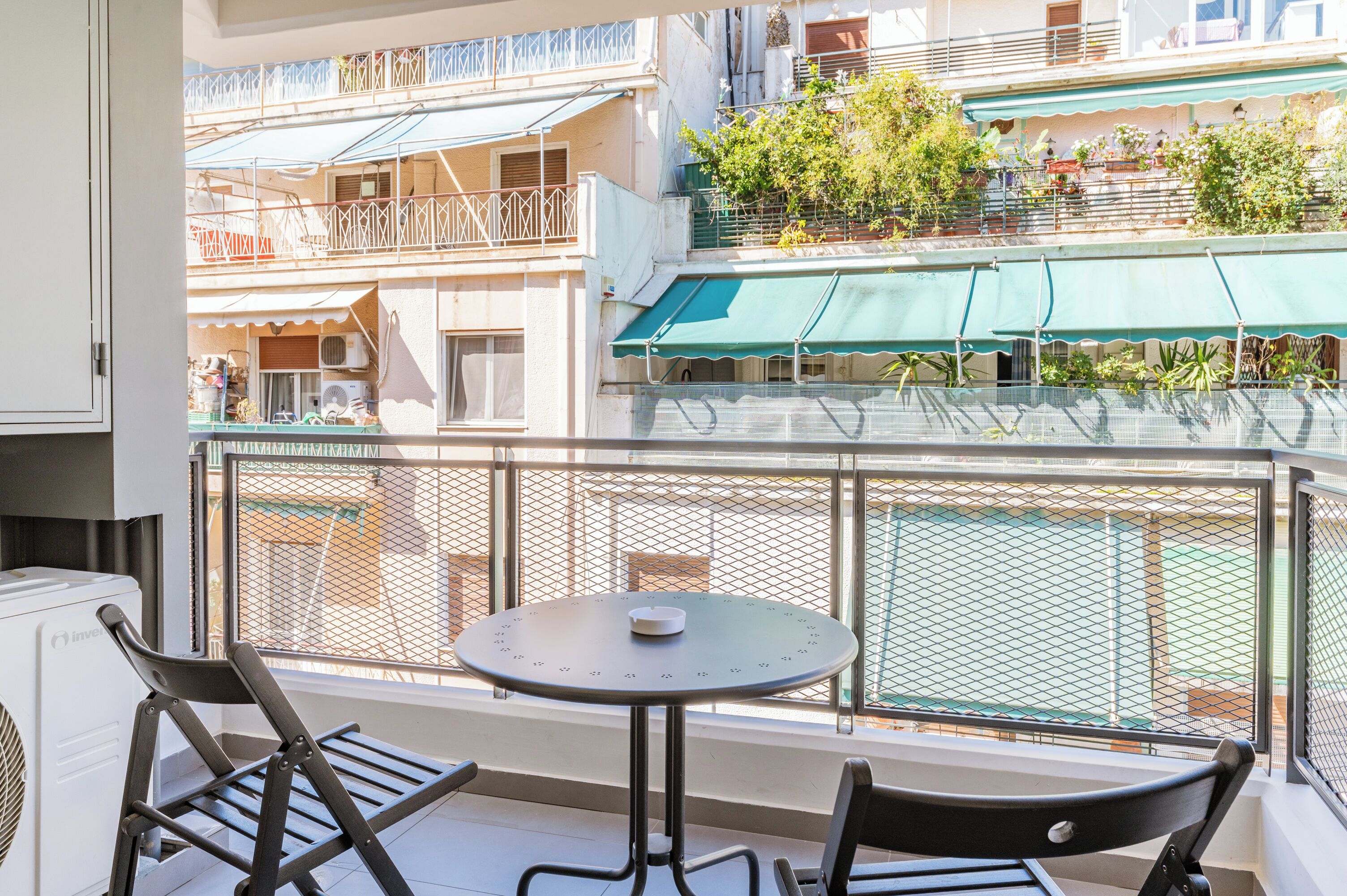 Comfort-Apartment, Stadtblick | Speisen im Freien