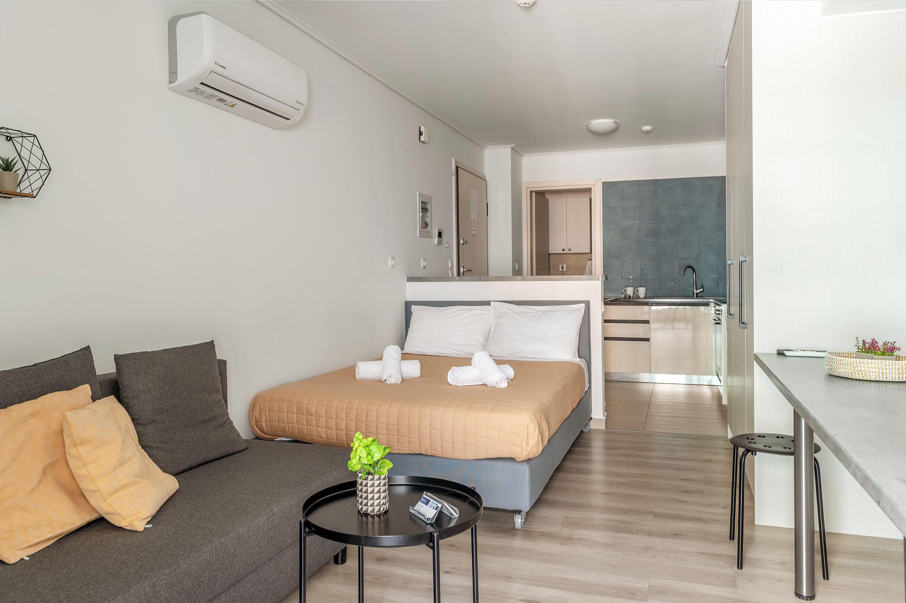 Comfort-Studio, Stadtblick | Schallisolierte Zimmer, Bügeleisen/Bügelbrett, kostenloses WLAN