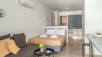 Comfort-Studio, Stadtblick | Schallisolierte Zimmer, Bügeleisen/Bügelbrett, kostenloses WLAN
