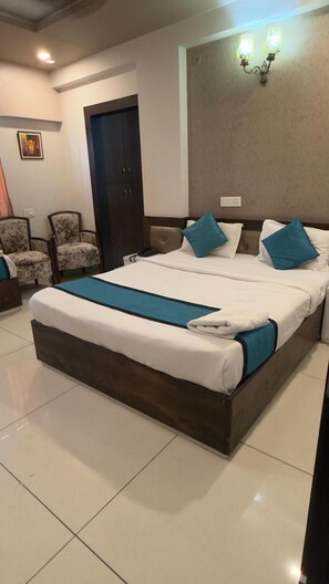 Habitación Deluxe | Escritorio y wifi gratis 