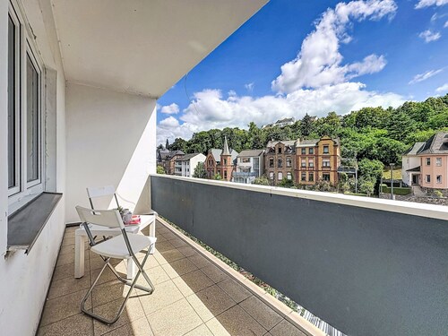 Nice apartment for 2 people with WIFI, TV, balcony and pets allowed