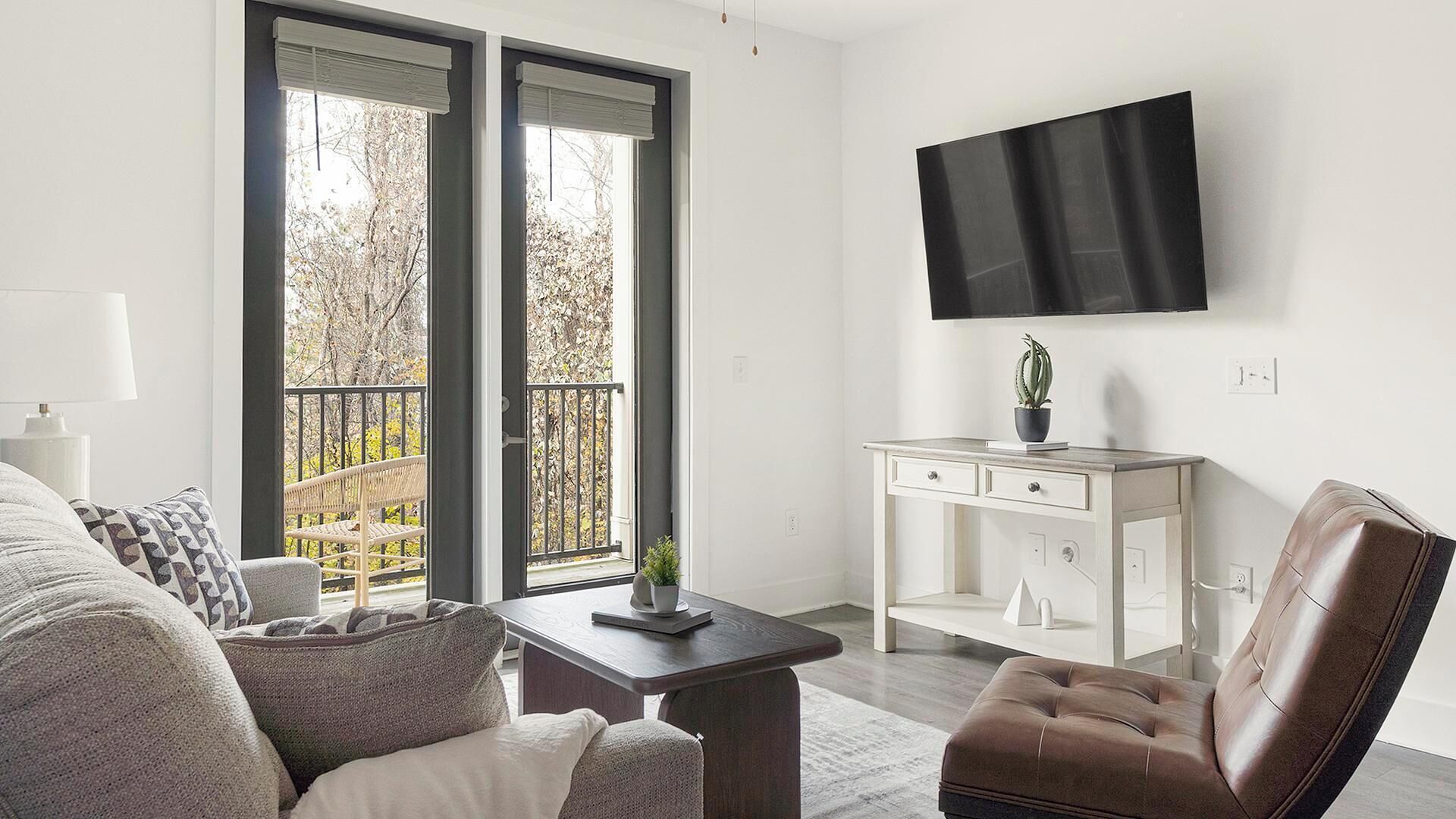 Apartment (2 Bedrooms) | Front of property