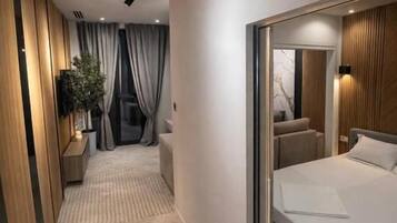 Superior Apartment, Balcony, City View