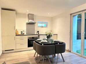 Private kitchen - Modern apartment - Parking (Ostwald)