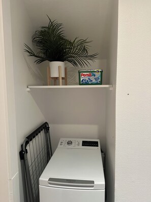 Interior - Modern apartment - Parking (Ostwald)