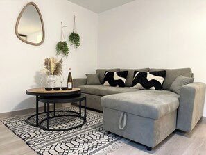 Living area - Modern apartment - Parking (Ostwald)