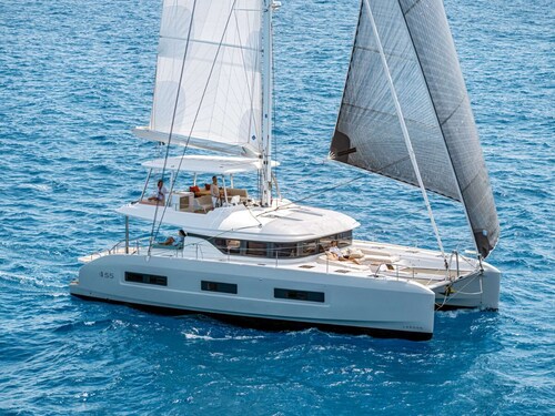 Floating Villa: Yacht Vacation with Captain & Chef - 10 guests