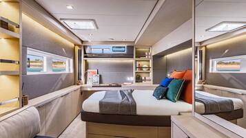 WiFi, bed sheets