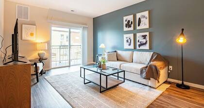 Landing Amazing 1bd, Gym, Courtyard