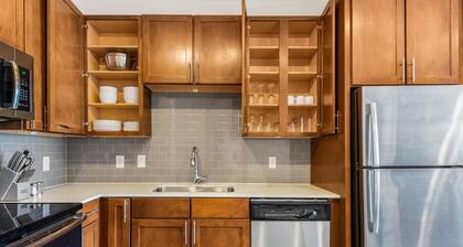 Landing Amazing 1BD in Northwest Side