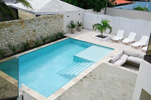Piscina all'aperto